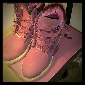 Maroon Timberlands